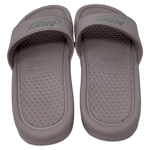 NIKE Lilac/Purple Slides - Picture 2 of 9